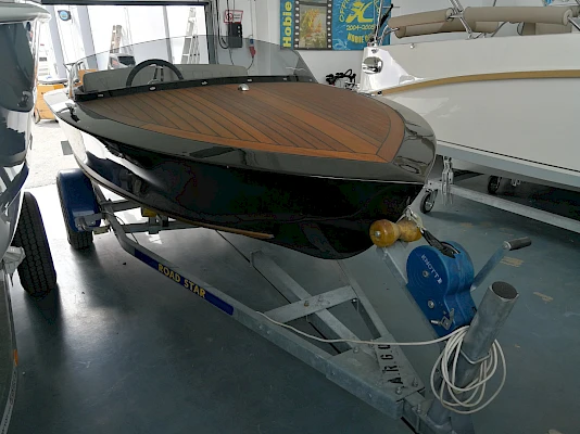 Elektroboot VTS21 Flying Shark 10kW Torqeedo Cruise