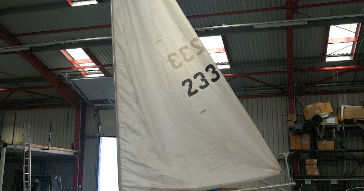 Cyclone 13 Inch ⛵ Cyclone 13 inkl. Anhänger 🚤 Maletschek Nautics